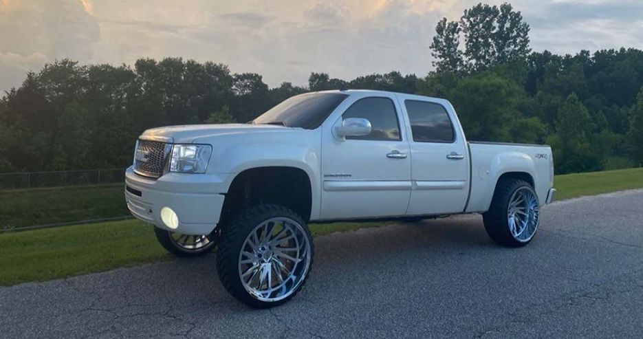 Duramax WHISTLINDIESEL