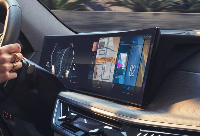 BMW X7 2023 Инновации на дисплее. Авто Премиум Груп