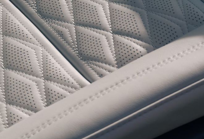 Cadillac Escalade-V 2026 Комфорт второго ряда. Авто Премиум Груп