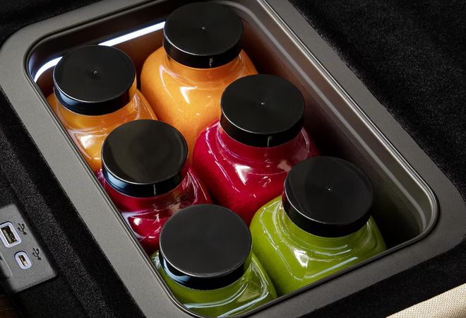 Cadillac Escalade 2026 Холодильник с режимом заморозки. Авто Премиум Груп