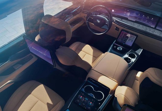 Cadillac Escalade IQ 2025 Стеклянная панорамная крыша. Авто Премиум Груп