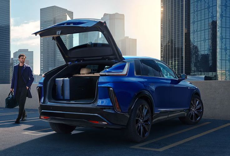 Cadillac Lyriq 2025 Что нового в 2025 году?. Авто Премиум Груп