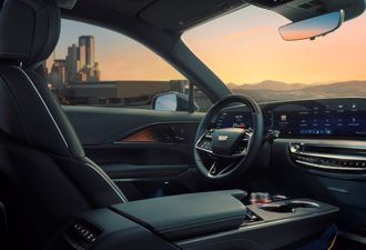 Cadillac Lyriq 2026