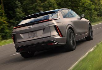 Cadillac Lyriq-V 2026