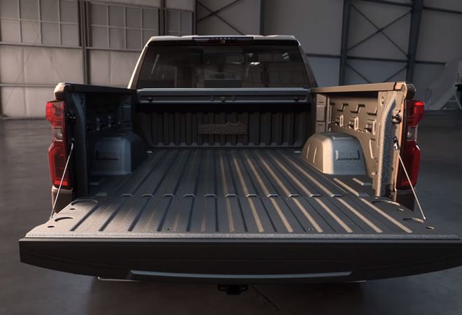 Chevrolet Silverado 1500 LTD 2019 Лучший объём грузовой платформы «Durabed». Авто Премиум Груп