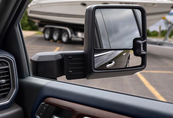 Chevrolet Silverado 2500 HD 2026 Безопасность при буксировке. Авто Премиум Груп