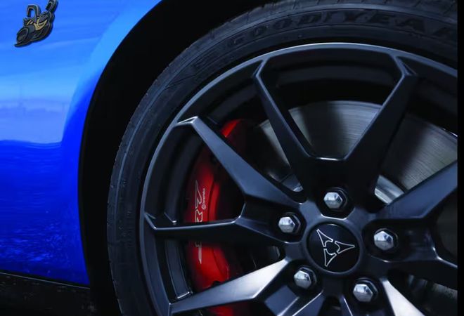 Dodge Charger 2026 Высокопроизводительные тормоза Brembo. Авто Премиум Груп