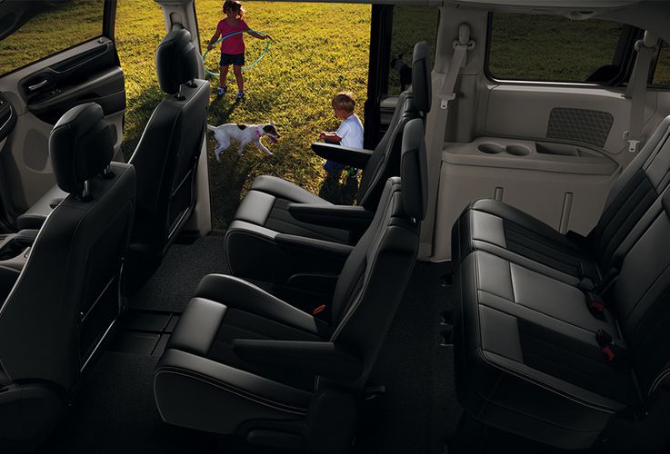 Dodge Grand Caravan 2020 Удобный салон-трансформер. Авто Премиум Груп