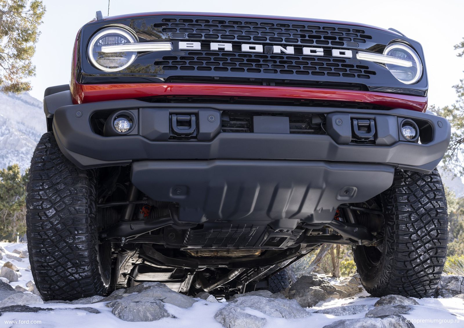 Купить новый Ford Bronco 2024 в наличии и на заказ в Москве.