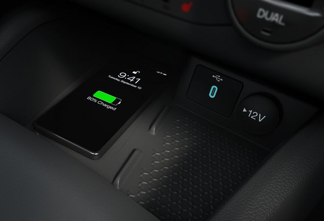 Ford Bronco Sport 2021 Беспроводная зарядка смартфона. Авто Премиум Груп