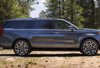 Ford Expedition 2025