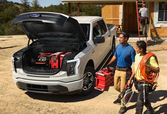 Ford F-150 Lightning 2025 Самый большой передний багажник. Авто Премиум Груп