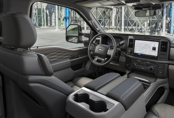 Ford F-450 2025 Салон бизнес-класса. Авто Премиум Груп