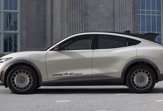 Ford Mustang Mach-E 2025