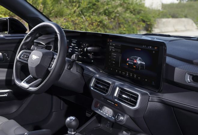 Ford Mustang 2026 Медиацентр SYNC 4. Авто Премиум Груп