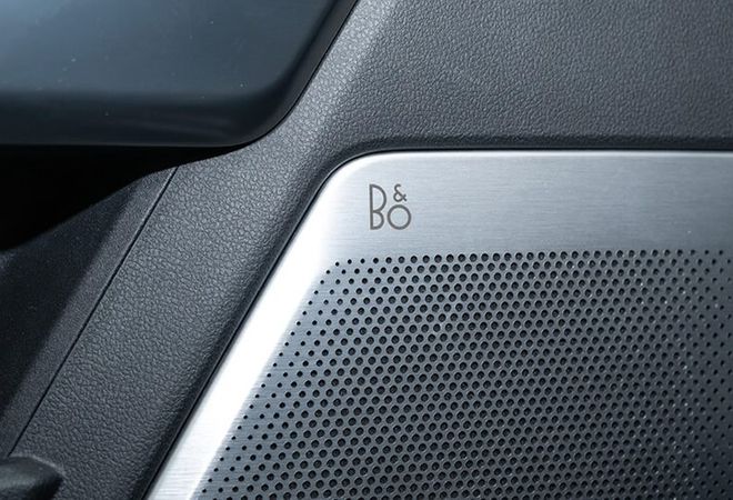 Ford F-150 Raptor 2021 Звук от Bang&Olufsen с 18 динамиками. Авто Премиум Груп