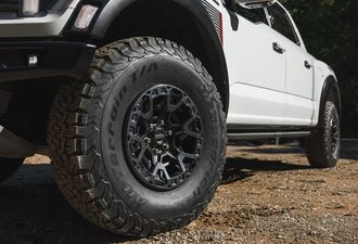 Ford F-150 Raptor R 2025