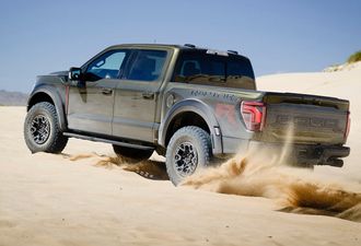 Ford F-150 Raptor R 2025