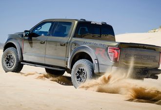Ford F-150 Raptor R 2026