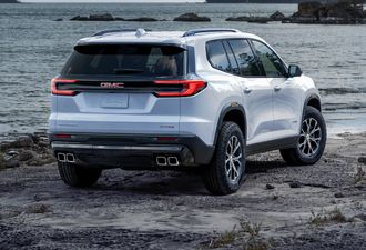 GMC Acadia 2024