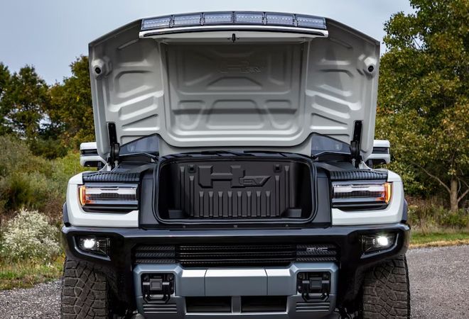 GMC Hummer EV SUV 2026 Передний багажник eTrunk. Авто Премиум Груп