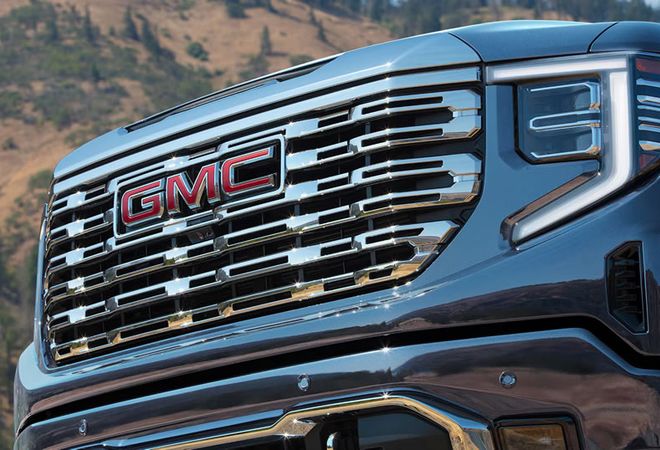 GMC Sierra 1500 2025 Уникальные решетки радиатора. Авто Премиум Груп