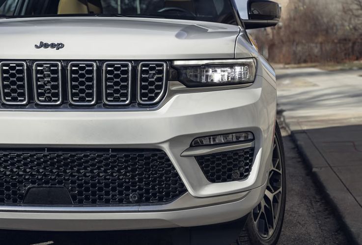 Jeep Grand Cherokee 2025 Что нового в 2025 году?. Авто Премиум Груп