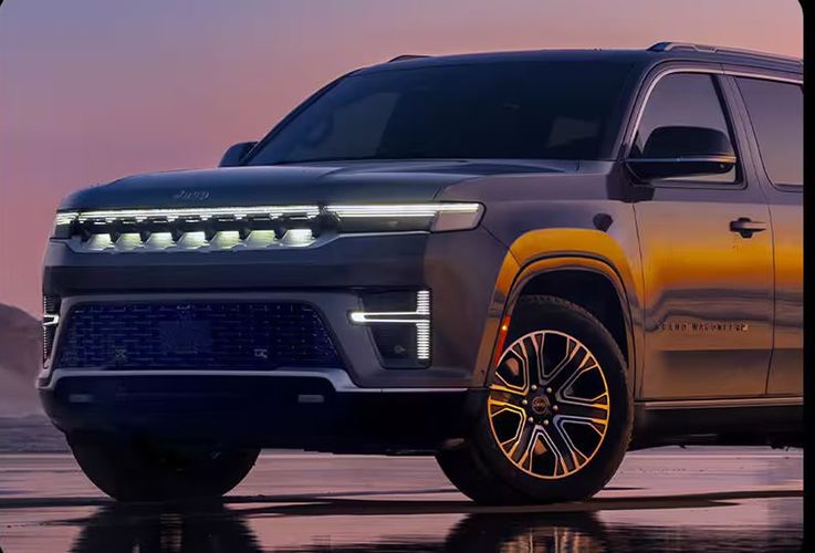 Jeep Grand Wagoneer 2026 Притягивая взгляды. Авто Премиум Груп
