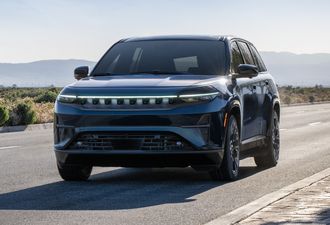 Jeep Wagoneer S 2025