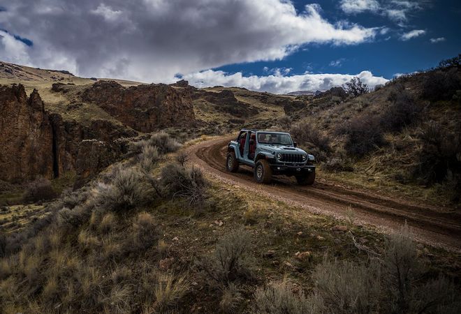 Jeep Wrangler Rubicon 392 2025 Удобный низкоскоростной спуск. Авто Премиум Груп