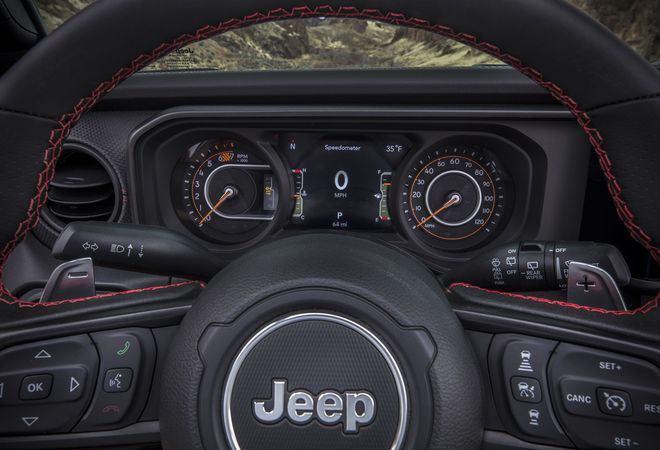 Jeep Wrangler Rubicon 392 2025 Подрулевые лепестки на руле. Авто Премиум Груп
