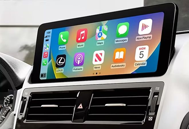 Lexus GX 2023 10,3-дюймовый медиацентр с поддержкой Apple CarPlay и Android Auto. Авто Премиум Груп