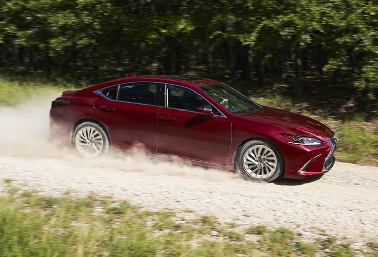 Lexus ES 2025 Система полного привода. Авто Премиум Груп