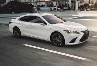 Lexus ES 2025