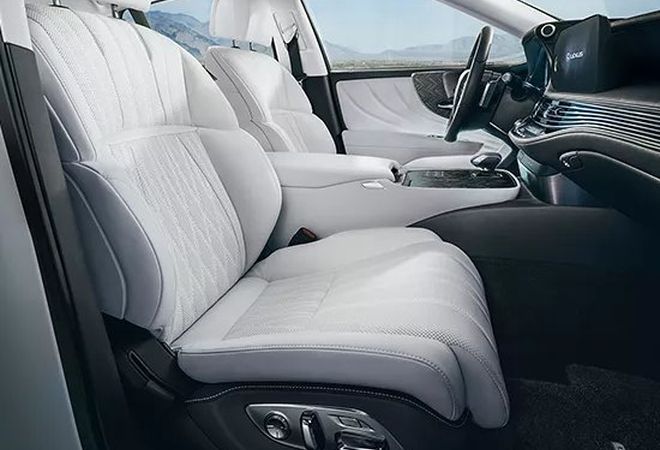 Lexus LS 2026 Комфорт передних сидений. Авто Премиум Груп