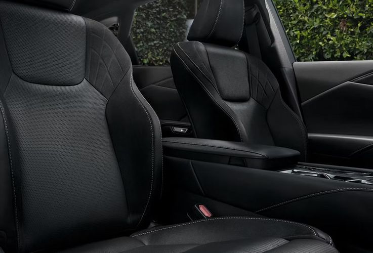 Lexus RX 2026 Премиальный интерьер. Авто Премиум Груп