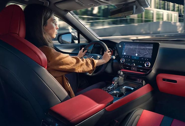 Lexus NX 2025 Особенности интерьера. Авто Премиум Груп