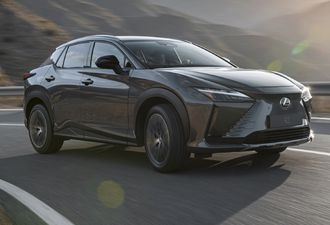 Lexus RZ 2025