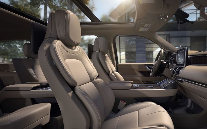 Lincoln Navigator 2019 Первоклассные сиденья Perfect Position. Авто Премиум Груп