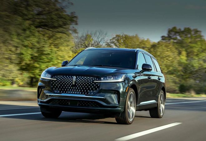 Lincoln Aviator 2025 400-сильная «шестёрка» и 10-ступенчатая АКПП. Авто Премиум Груп