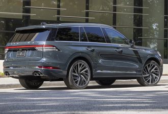 Lincoln Aviator 2025