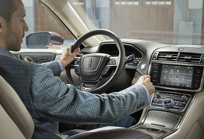 Lincoln Continental 2020 Современный медиацентр SYNC 3. Авто Премиум Груп