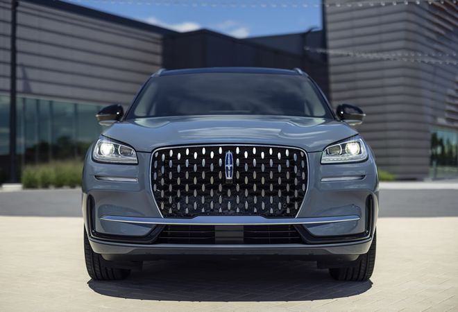 Lincoln Corsair 2026 Технология освещения. Авто Премиум Груп