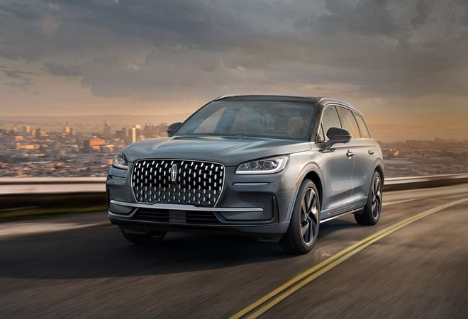 Lincoln Corsair 2026 Новейшие технологии помощи. Авто Премиум Груп