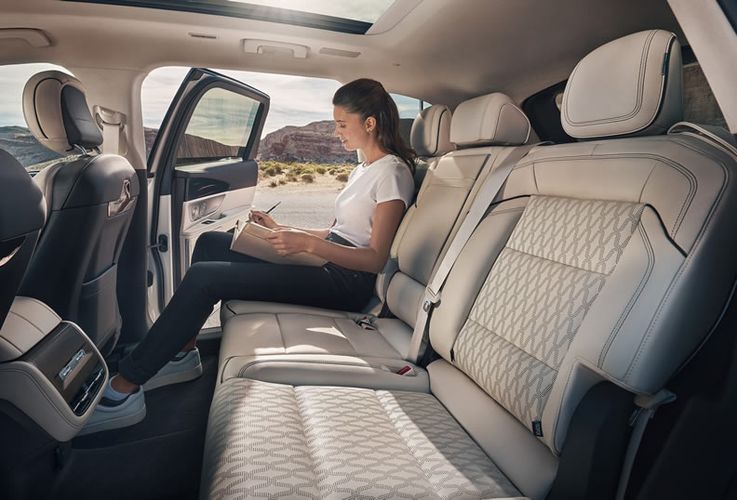 Lincoln Nautilus 2026 Блистательный интерьер. Авто Премиум Груп