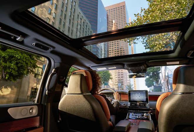 Lincoln Navigator 2021 Панорамная крыша Vista Roof®. Авто Премиум Груп