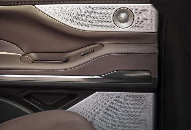 Lincoln Navigator 2026 Аудиосистема REVEL ULTIMA 3D. Авто Премиум Груп