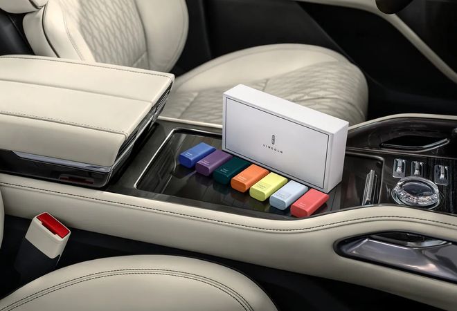 Lincoln Navigator 2026 Цифровые ароматы. Авто Премиум Груп