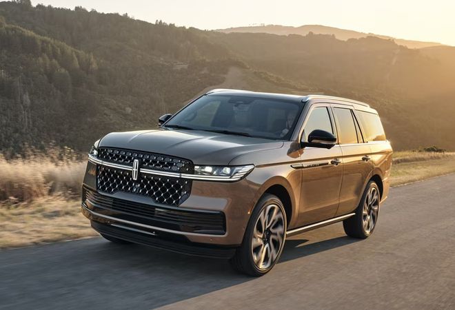 Lincoln Navigator 2026 АДАПТИВНАЯ ПОДВЕСКА С ФУНКЦИЕЙ ROAD PREVIEW. Авто Премиум Груп