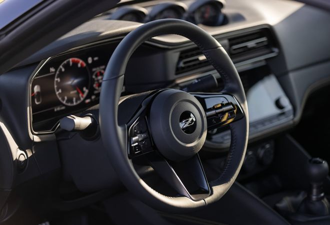 Nissan Z 2025 Руль в стиле gt-r. Авто Премиум Груп